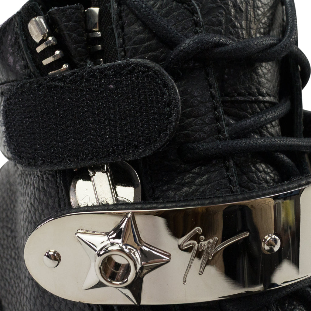 BLACK/SILVER SNEAKER WITH METAL BAR SNEAKERS