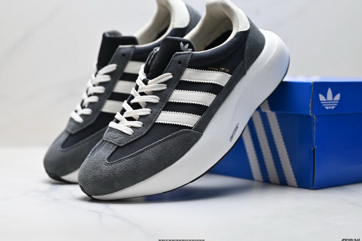 Adidas K81801650 Unisex Running Shoes - 4 Colorways incl. Grey/Black & White/Grey