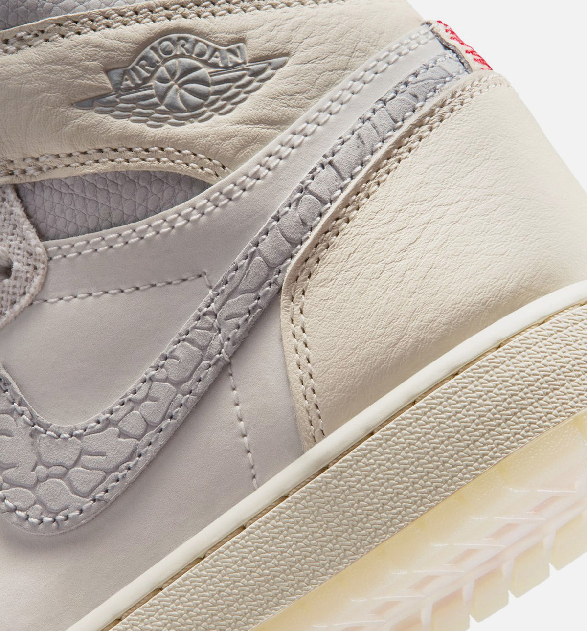 Air Jordan 1 Retro High OG Grade School Shoes – Sail