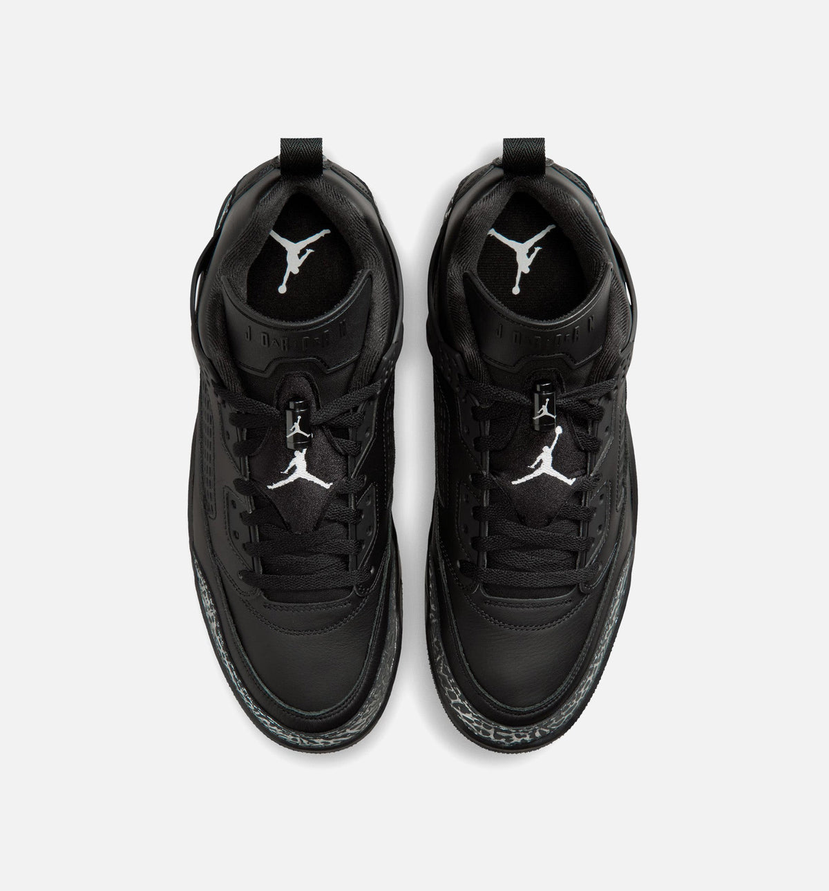 Spizike Low Men's Basketball Shoes - Black & Metallic Silver