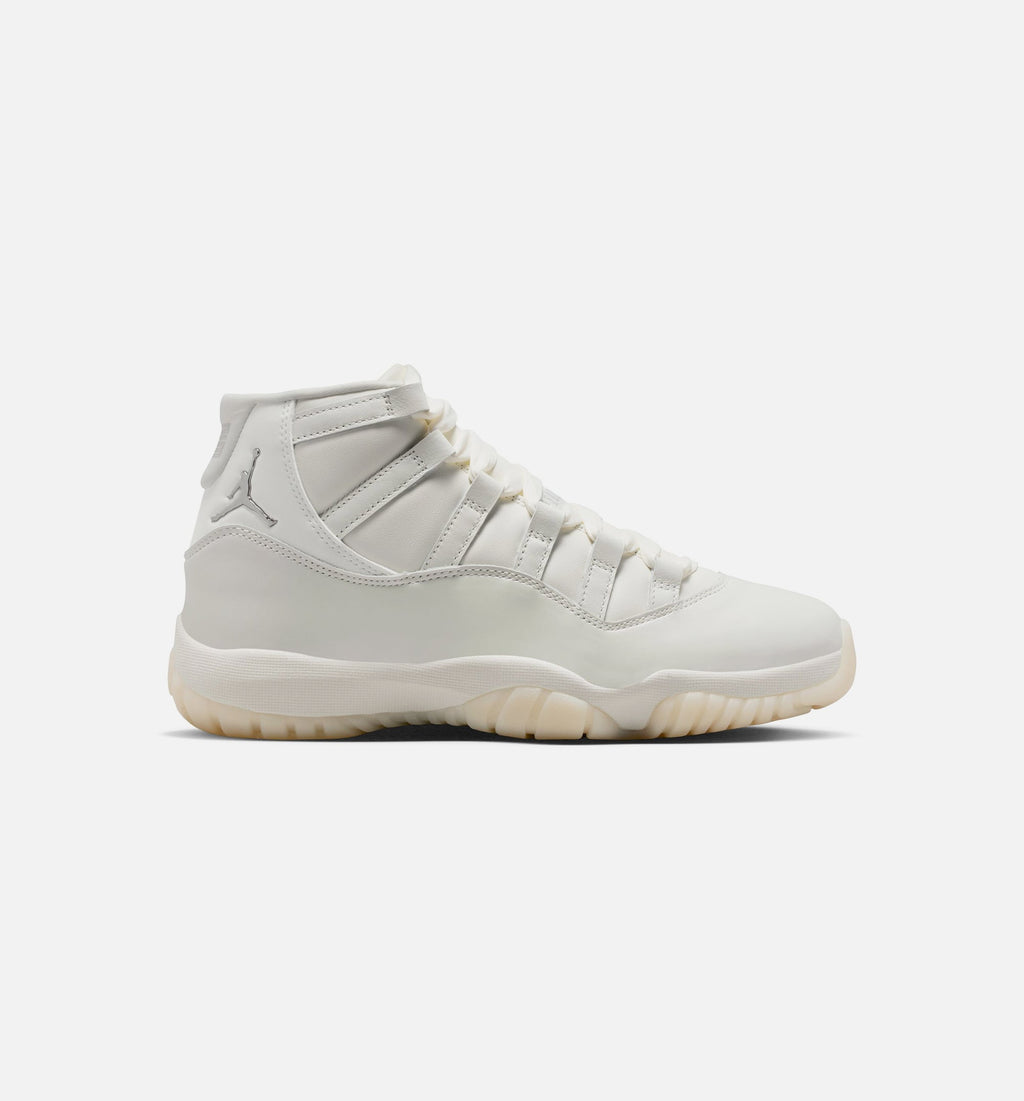 Air Jordan 11 Retro Pearl Women's Lifestyle Shoes