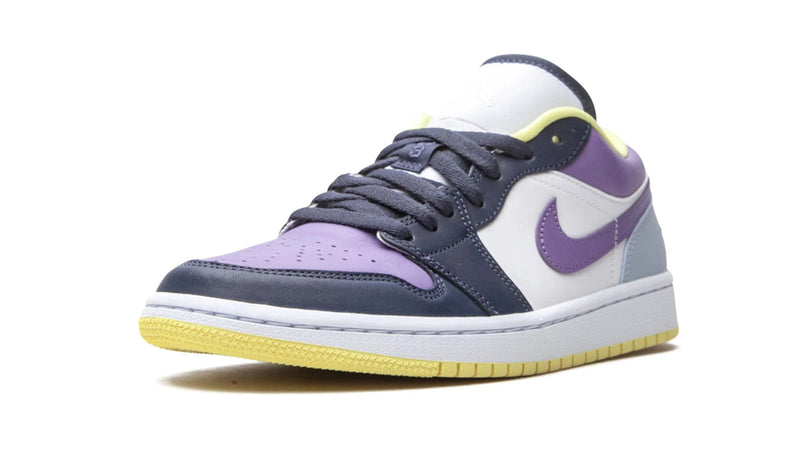 Air Jordan 1 Low SE WMNS "Mismatched" (Purple / Magenta)