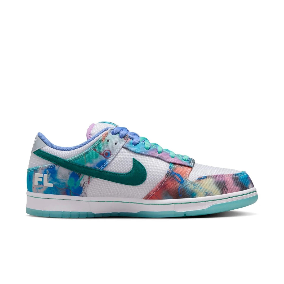 Futura Laboratories x Nike SB Dunk Low HF6061-400