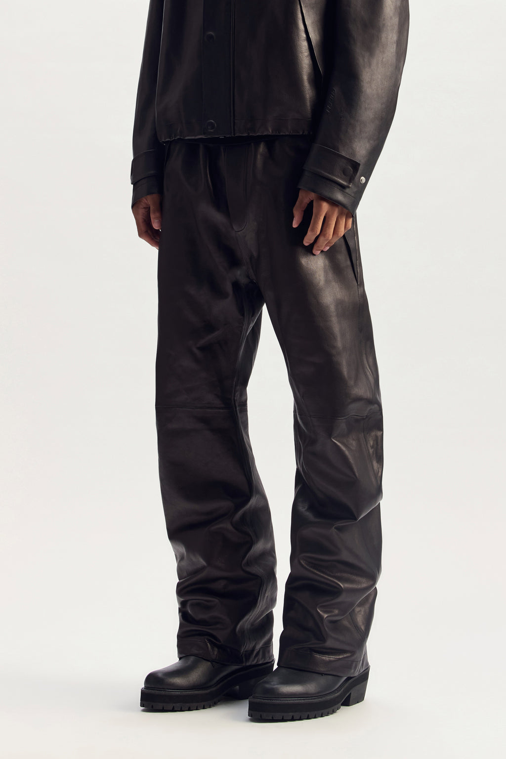 Tech Leather Pant