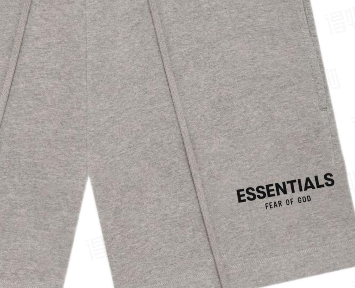Fear of God Essentials Flocked Letter Fleece-Lined Drawstring Shorts