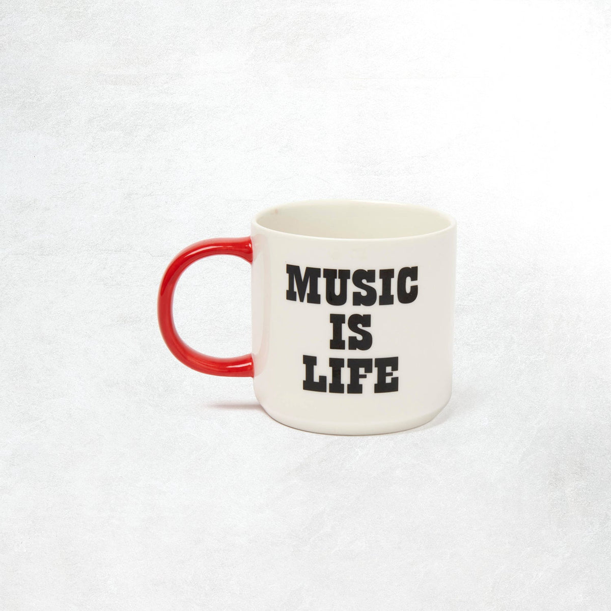 Peanuts by Magpie Mug: Music is Life DJ