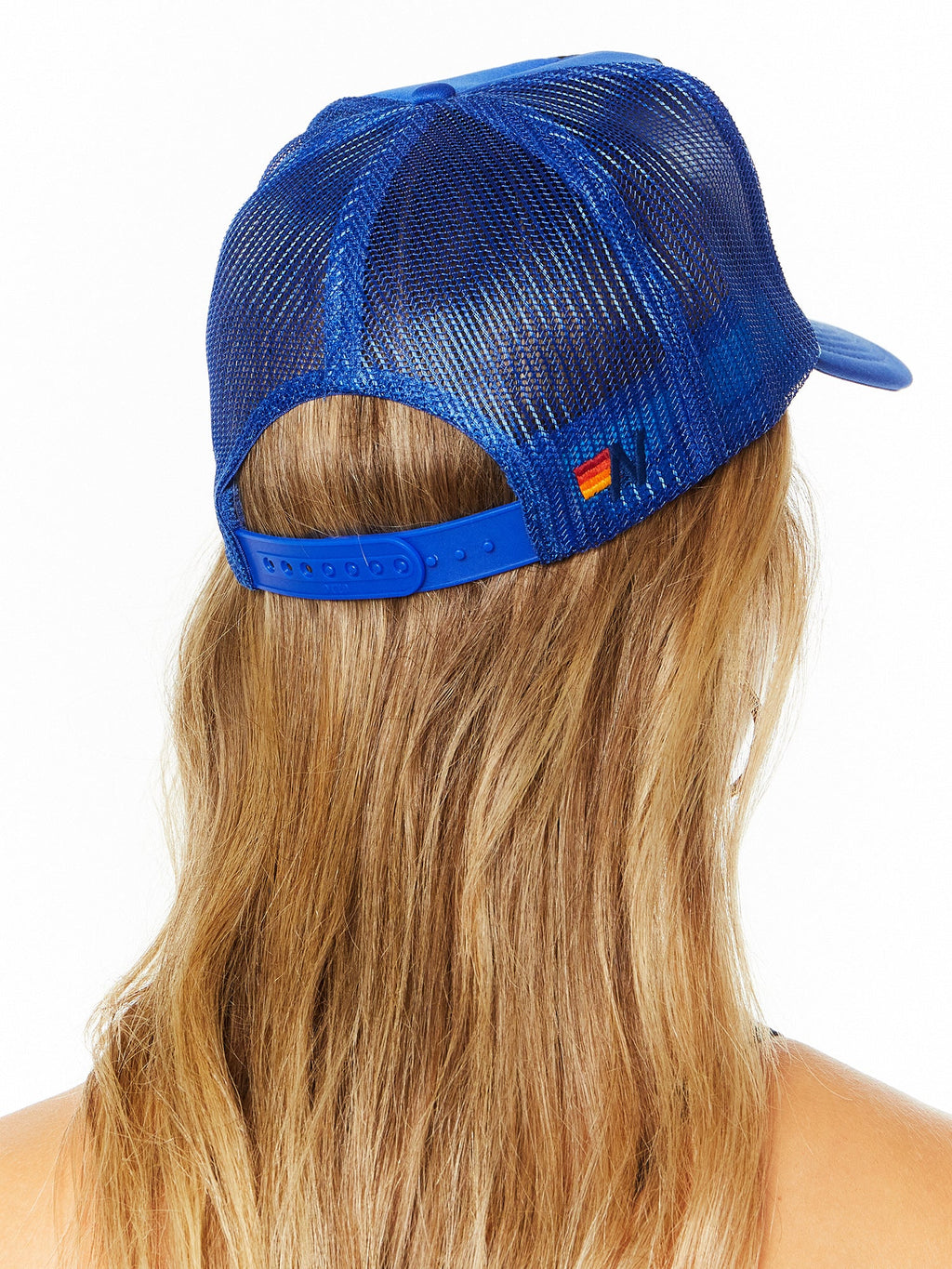 BOLT SMILEY TRUCKER HAT