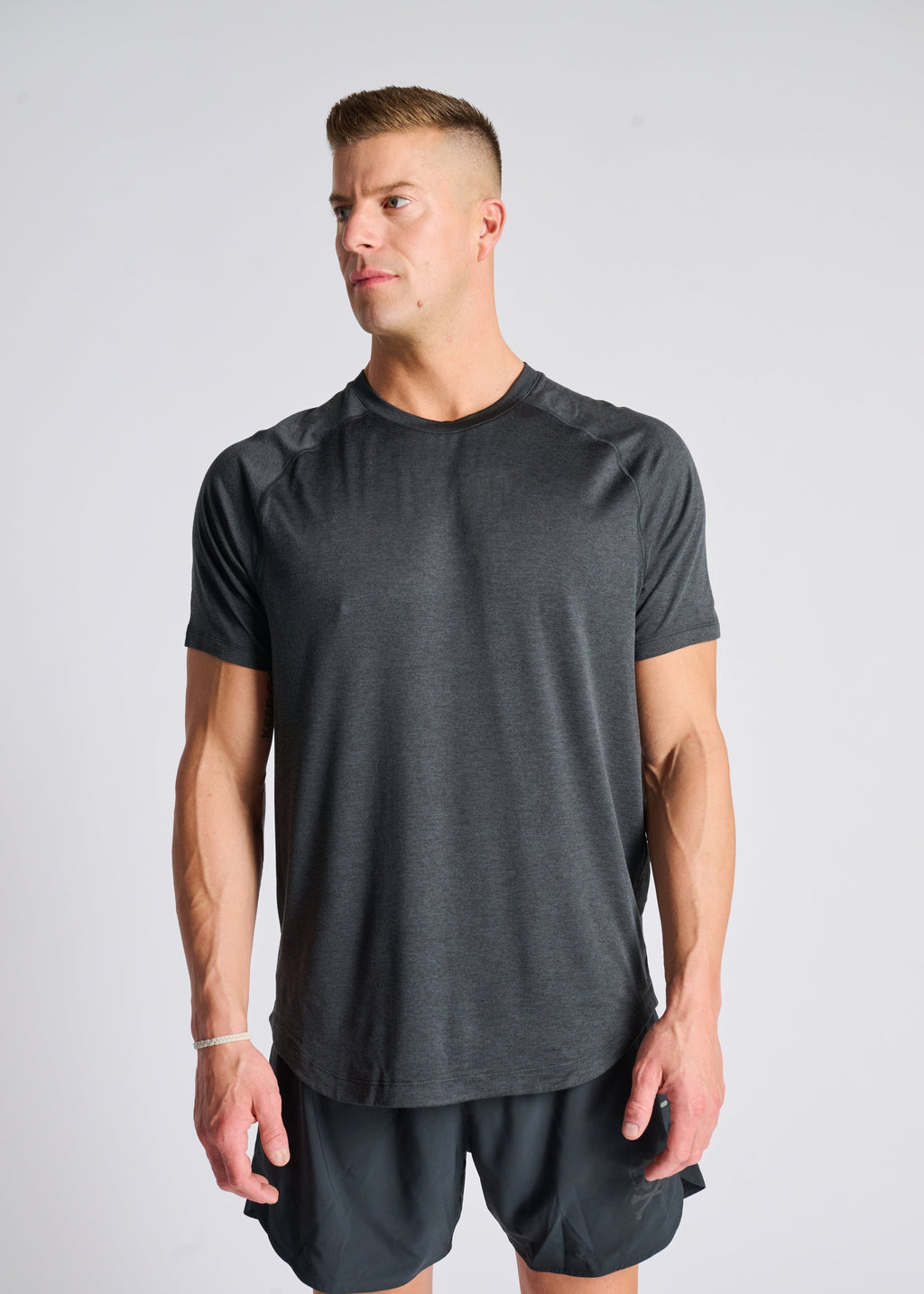 ATMOSPHERE TEE