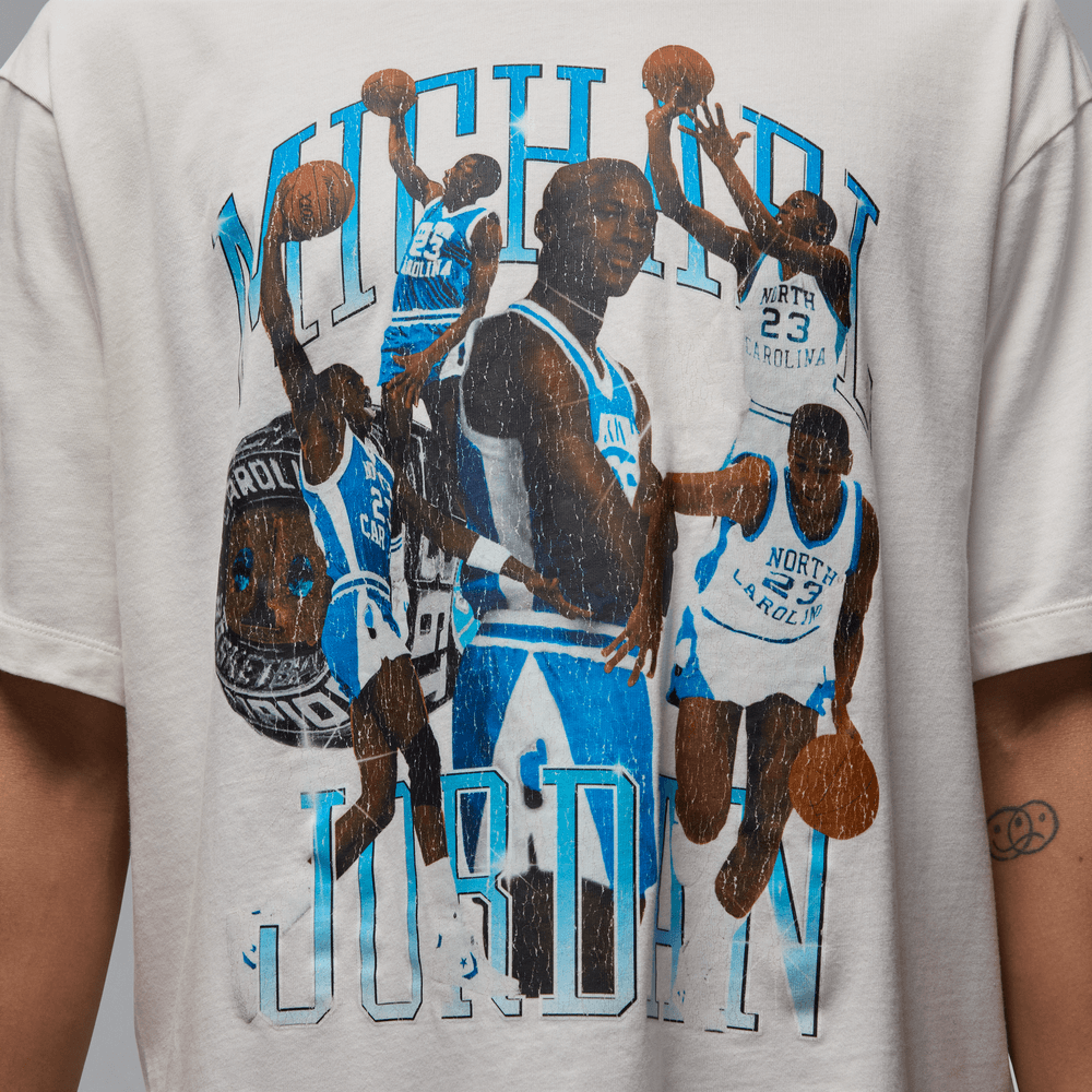 Air Jordan Flight Essentials Graphic Tee