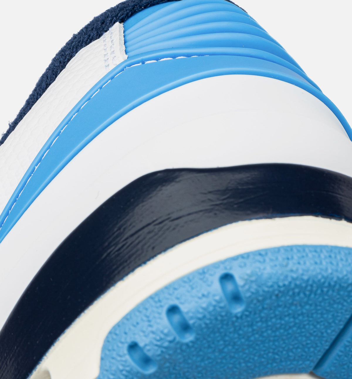 Air Jordan 23 Men's Lifestyle Shoes - White & University Blue