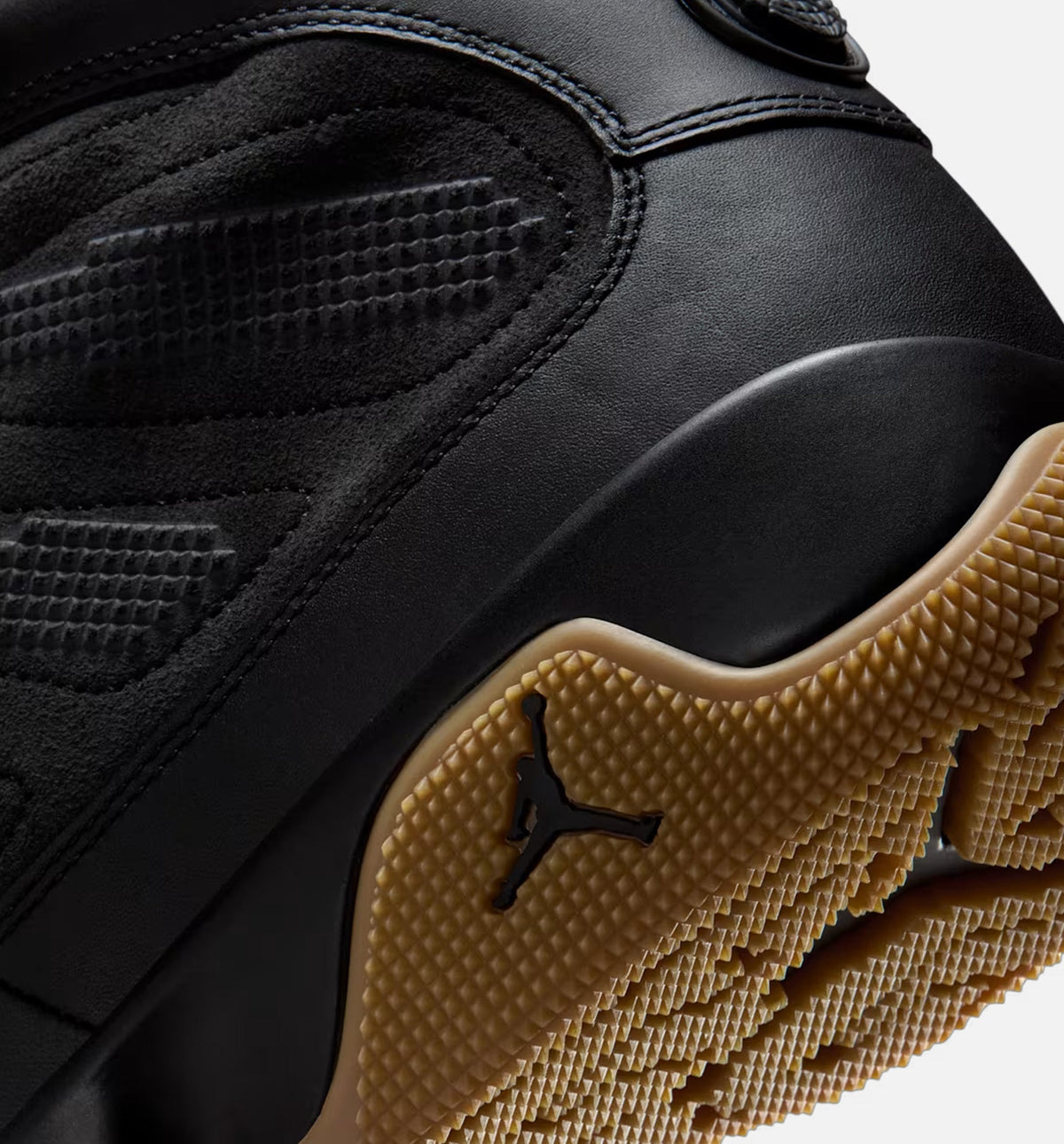 Air Jordan 9 Retro Men's Lifestyle Boots - Black & Gum