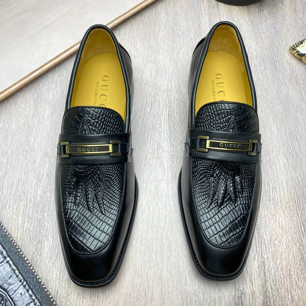 Gucci Black Textured Leather Slip-On Shoes