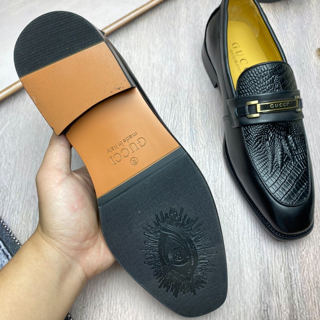 Gucci Black Textured Leather Slip-On Shoes