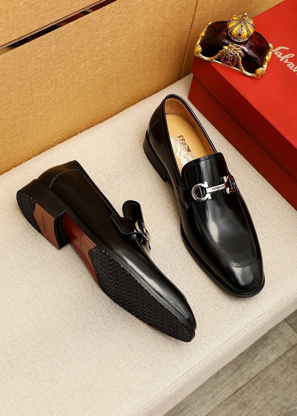 Ferragamo Black Hardware Loafers - Black Leather Upper