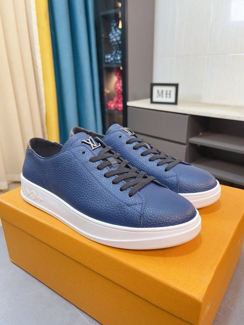 Louis Vuitton Textured Low-Top Sneakers