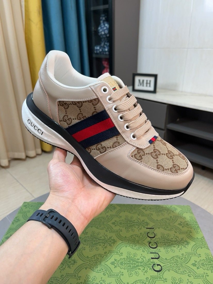 Gucci Patterned Stripe Lace-Up Sneakers