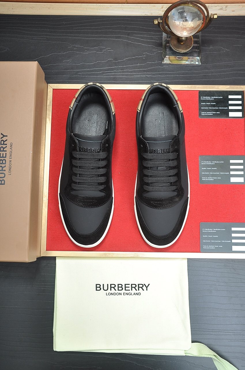 Burberry Check Heel Tab Low-Top Sneakers