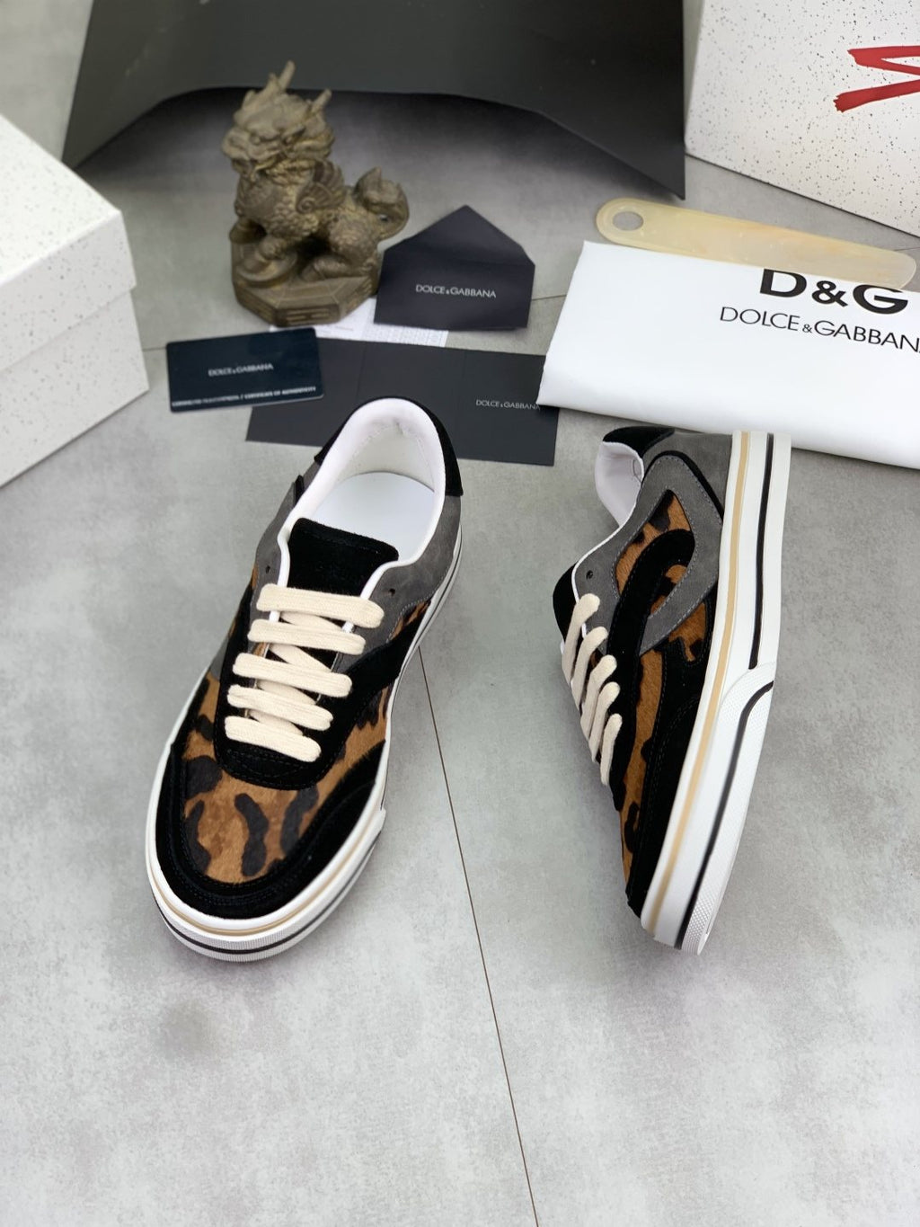 Dolce & Gabbana Patterned Low-Top Sneakers