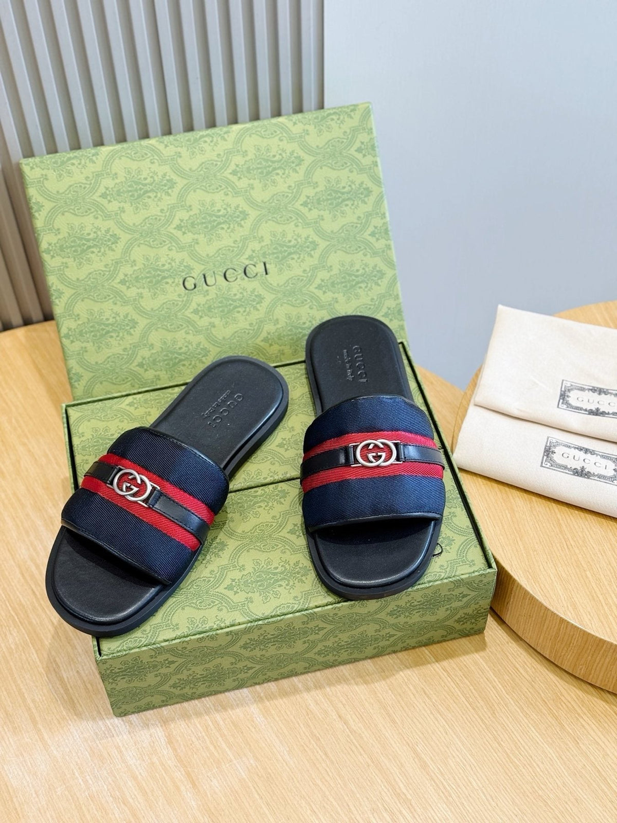 Gucci Men's Interlocking G Stripe Slide Sandals