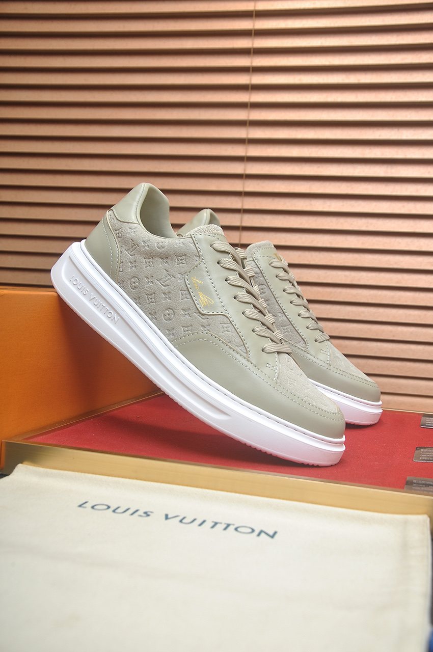 Louis Vuitton Textured Low-Top Sneakers