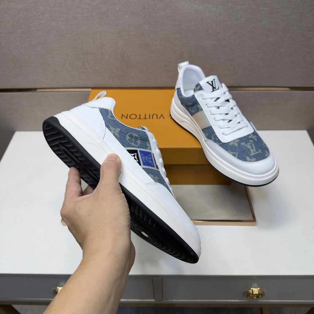 Louis Vuitton Patterned Low-Top Sneakers